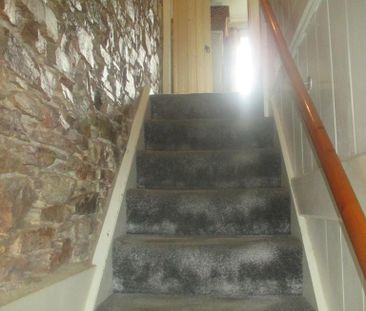 2 bedroom cottage to rent - Photo 2