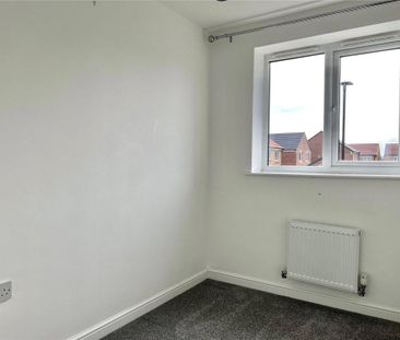 3 bedroom semi-detached house to rent - Photo 3