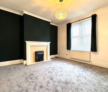 3 bed terraced house to rent in NE31 - Photo 5