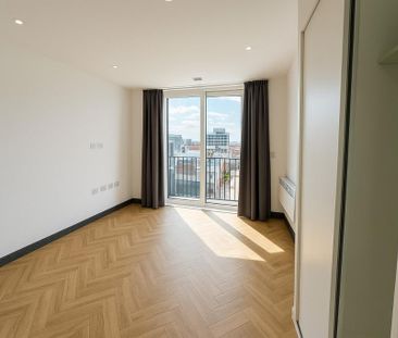 Studio to rent - Photo 1