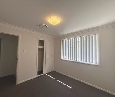 BRAND NEW CORNER HOME WITH ABUNDANT NATURAL LIGHT 10 Parhelion Stre... - Photo 3