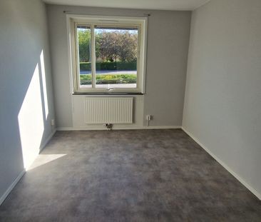 Rundvägen, Flen - Foto 3