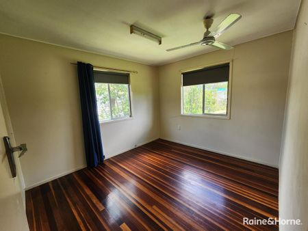 Neat and Tidy Home - Photo 2