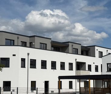 *EXKLUSIVE 2 ZIMMER-WOHNUNG mit EBK *AUFZUG *TIEFGARAGE * BARRIEREF... - Foto 1