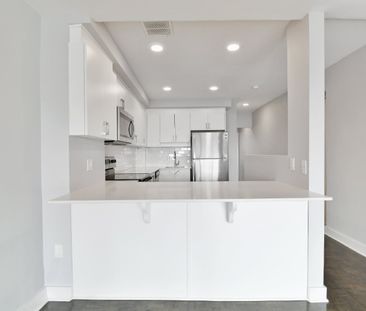 21 James Street - 707 - Photo 1