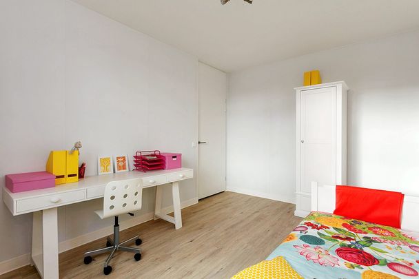 Meander 32 - Photo 1