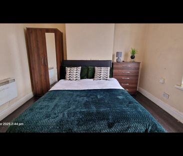 Room in a Shared House, Kings Rd, B25 - Photo 6