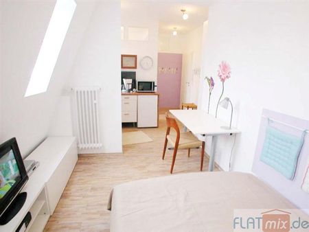 FLATmix.de / Modernes, möbliertes DG-Apartment in Bi-Mitte - Photo 4