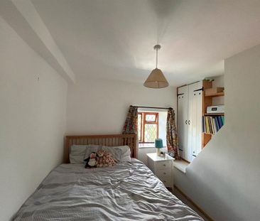 3 bedroom detached house to rent - Photo 3