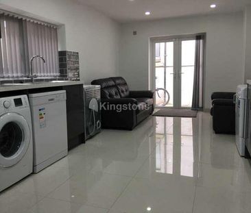 May Street, Cathays, CF24 - Photo 1