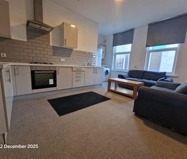 Raglan Road, Leeds - Photo 3