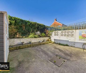 Washington Avenue, Blackpool, FY2 - Photo 3