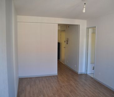 Location Appartement 2 pièces 49m² - Photo 5