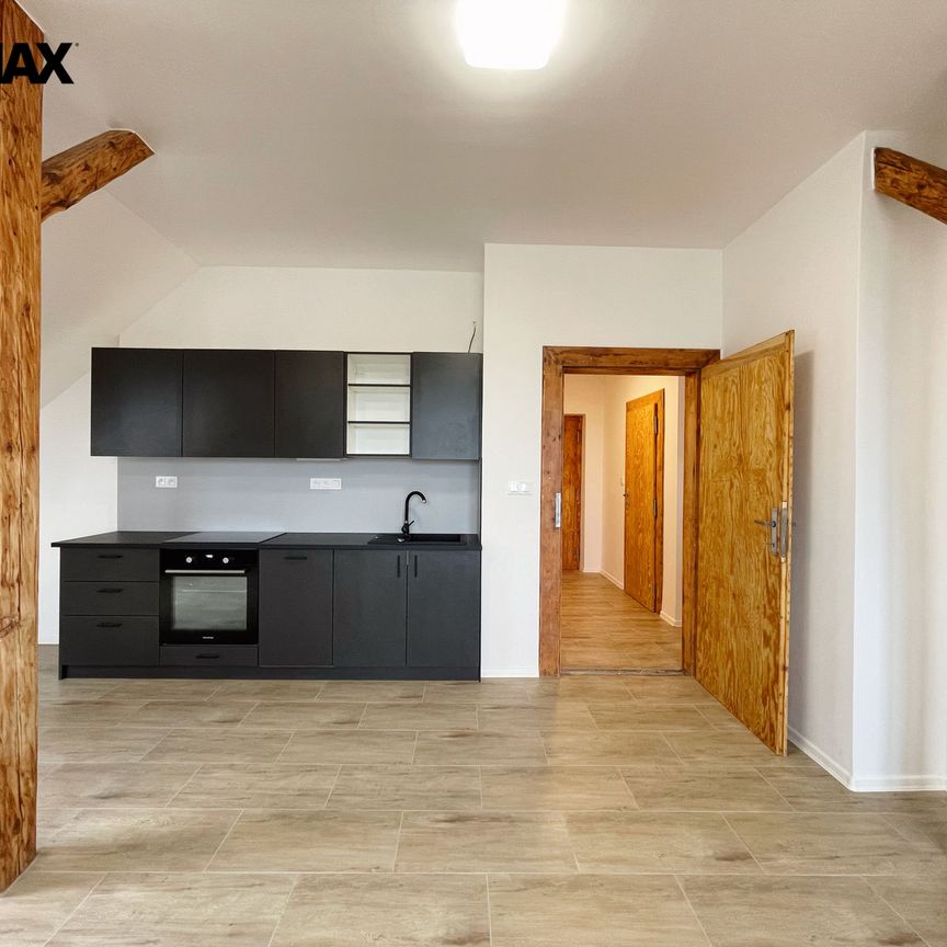 Pronájem bytu 1+kk a garsoniéry 45 m², Lety - Photo 1