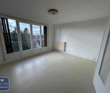 Location Appartement 4 pièces 73m² BEAUVAIS 60000 - Photo 2