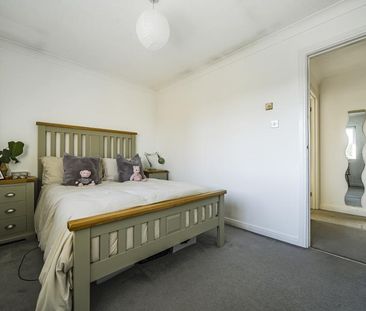 Dairymans Walk, Guildford - 1 bedroomProperty for lettings - Seymours - Photo 6