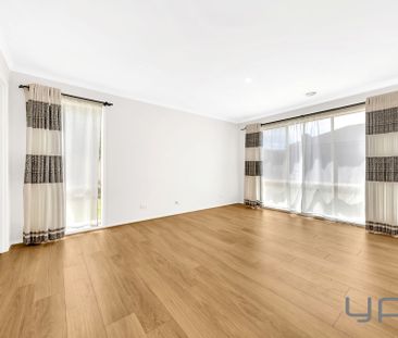 Affordable Family Living in Roxburgh Park - Photo 4