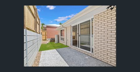 24 Graham Crescent, Richlands, Qld 4077 - Photo 3