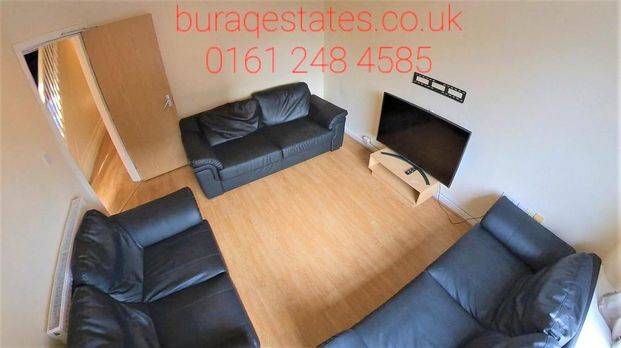 1 bedroom in a house share to rent - Photo 1