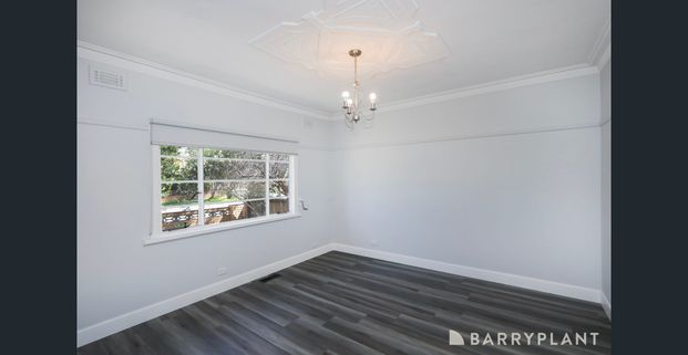 Spacious Family Home filled with Character and Charm. - Photo 1