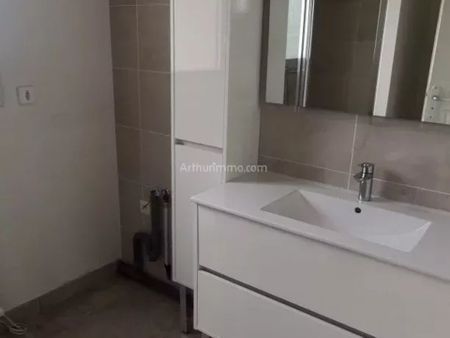 Location Appartement 2 pièces 76 m2 à Gournay-sur-Marne - Photo 4