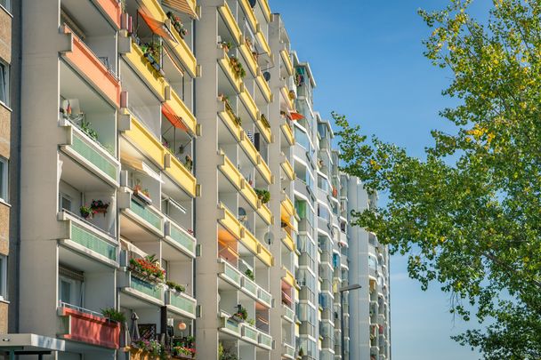 Beste Aussichten für Familien - 3-Raum-Wohnung mit Weitblick - Photo 1