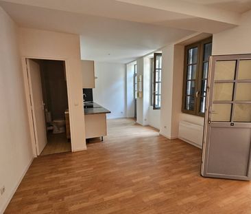 Studio meublé avec cuisine équipée et balcon - Photo 3