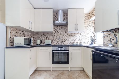 1 Bed Flat, Annesley Walk, N19 - Photo 2