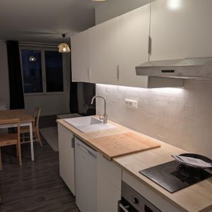 Appartement 1 pièce à Fontenay-le-Comte - Photo 2