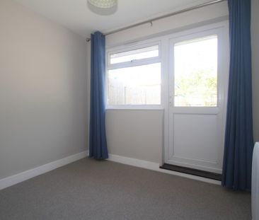 Japonica Close, Woking - Photo 1