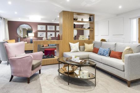 1 bedroom retirement property to rent - Photo 2