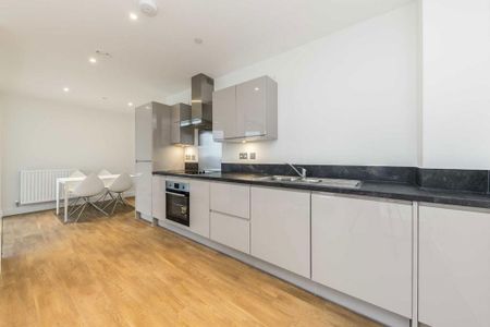 2 bedroom flat to rent - Photo 5