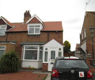 3 bedroom semi-detached house to rent - Photo 2