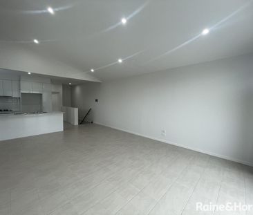 Stunning 3-Bedroom Family Home - Photo 1