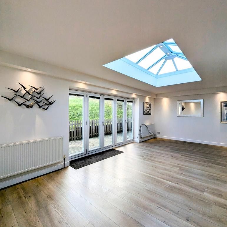 3 bedroom detached bungalow to rent - Photo 1