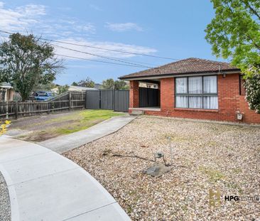 11 Bickford Close, Tullamarine, Vic 3043 - Photo 6