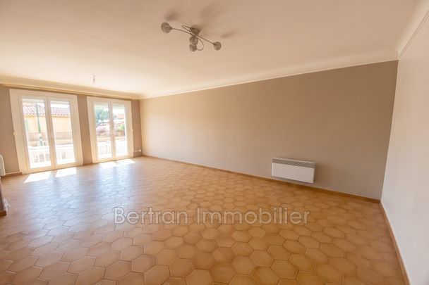 Location Maison 4 pièces 99m² RIVESALTES 66600 - Photo 1