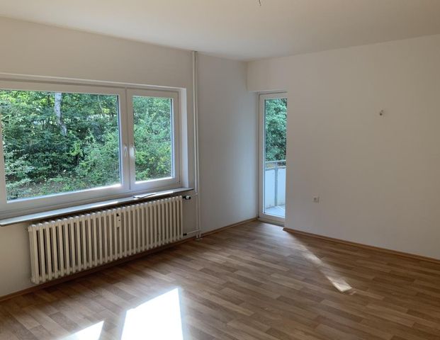 Prima Erdgeschosswohnung mit 3-Zimmern, Balkon und neuem Badezimmer in Lüdenscheid Worth-Honsel - Foto 1