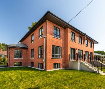 5817 Av. Davies Côte-Saint-Luc, QC H4W - Photo 5