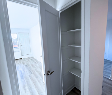 Beautiful Renovated 3.5 – 7355 Acadie - Photo 6