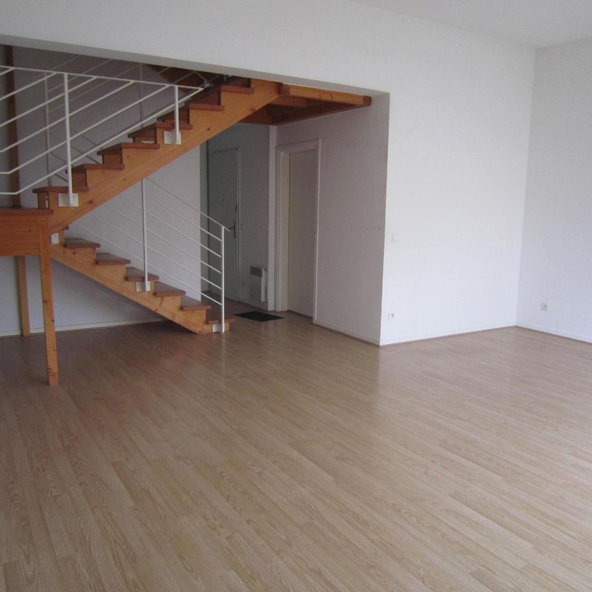 Location Appartement 4 pièces 100m² BORDEAUX 33000 - Photo 1