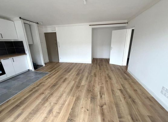 Location Appartement 2 pièces 44m² BORDEAUX 33800 - Photo 1