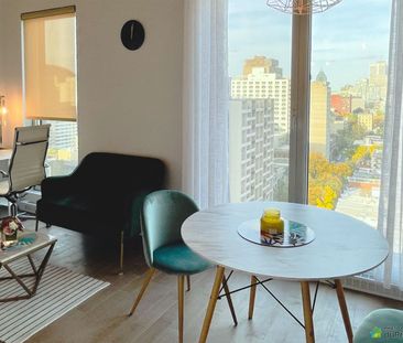 Unit 1705: Entire unit - Photo 3