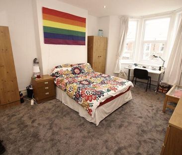 5 bedroom maisonette to rent - Photo 3