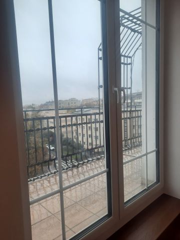 Czteropokojowe w kamienicy z tarasem i balkonami. - Фото 2