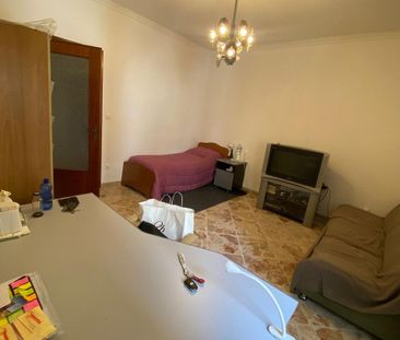 INTERO APPARTAMENTO O CAMERE PER STUDENTESSE - Photo 3