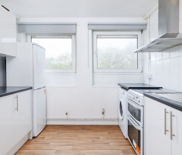 Spacious and bright second floor apartment within a well kept purpo... - Photo 3