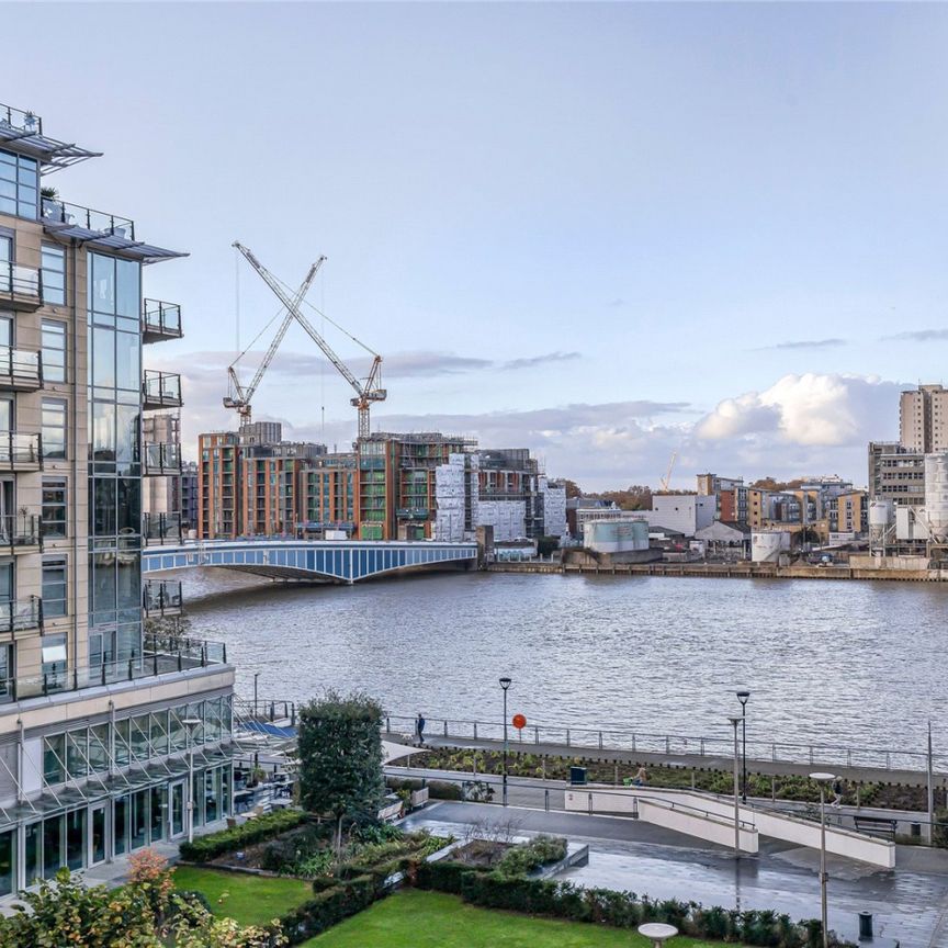 Juniper Drive, London, SW18 - Photo 1