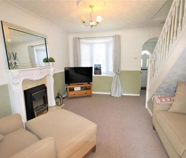 2 bedroom terraced house to rent - Photo 3