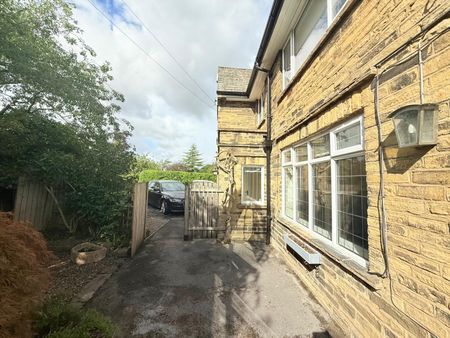 2 bedroom apartment to rent - Photo 4
